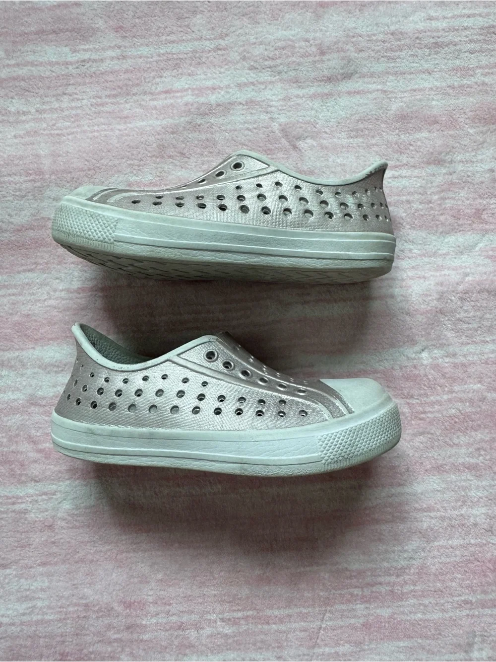 wonder nation Kids Water Shoes in Light Pink